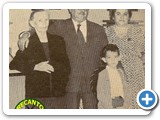 Capito Barduno com sua me D. Constana e sua esposa D. Assunta