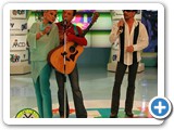Chrystian e Ralf com Hebe Camargo