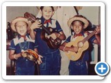 Sereno, Sereninho e Gaúchinho (Gian, Giovani e Arnaldo (Duani)) e Sr. Francisco
