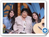 Lorena e Rafaela com Inezita Barroso