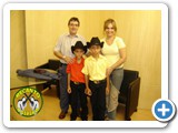 Luis Gustavo e Luis Augusto com seus pais