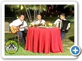 Os Canarinhos - 004