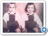 Joo e Jos de Jesus( Irmos gmeos de Ramiro Vila em 1962