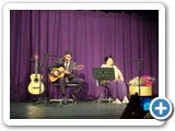 Pocket-show de Inezita Barroso ao lado do violonista Joozinho